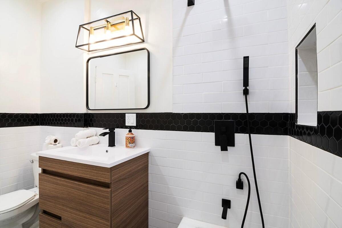 Comfortable Beverly Hills Near Rodeo Drive Appartement